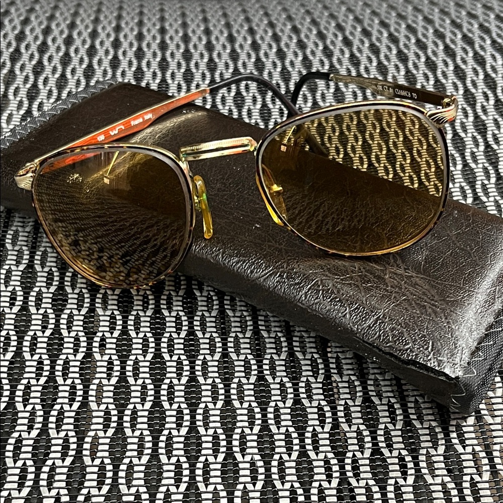 Elegant Gold and Brown prescriptions Sunglasses